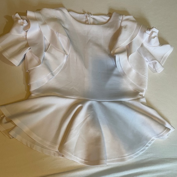 NEW Peplum Top Flutter Sleeve Details - Picture 2 of 4